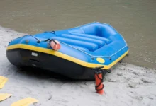 Photo of Isle of Skye: A teenager rescues two men who fell from an inflatable toy boat